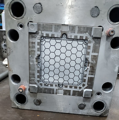 کیفیت  General Purpose Injection Molding System with LKM Mold Base Grinding Machining کارخانه