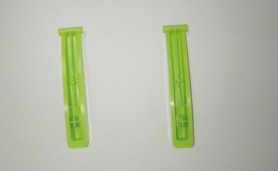 PA66 30GF ETC قالب گیری قطعات سیلیکونی 45 درجه دسته سیلیکونی قطعه