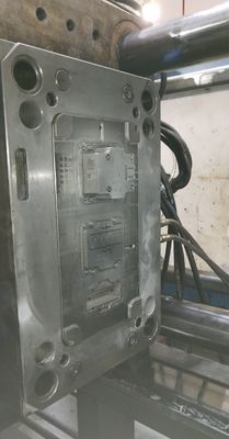 قالب تزریق 2K نمونه اولیه مجتمع 3 بعدی قالب Pinpoint Gate