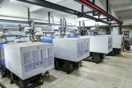 Burr Injection Molding Solutions Mould Hot Runner Solutions OEM