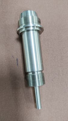 0.05mm تحمل قطعات خودرو قالب بندی برای قطعات ماشین دقیق